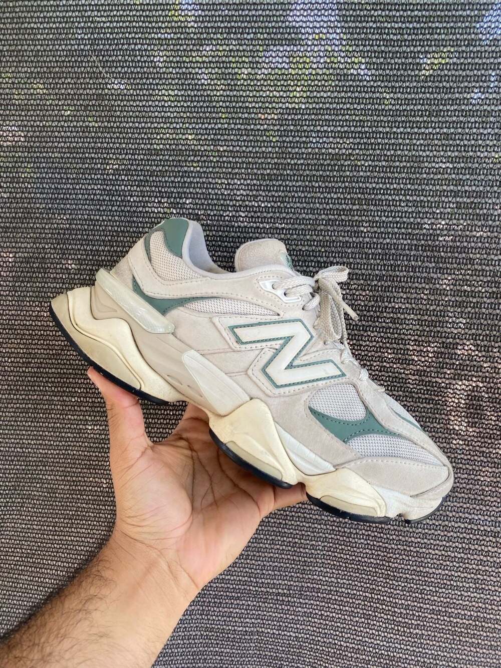 New Balance 9060 Sneakers Off-White/Green Women’s